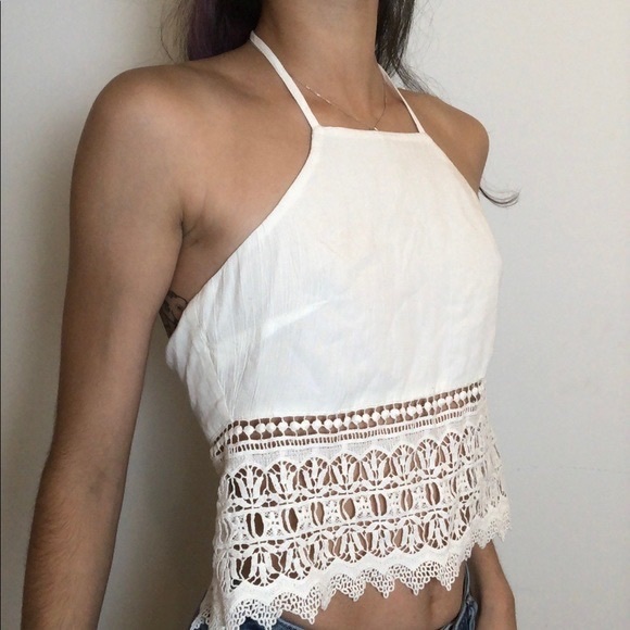 American Eagle Halter Open Back Tie Top - Picture 3 of 15